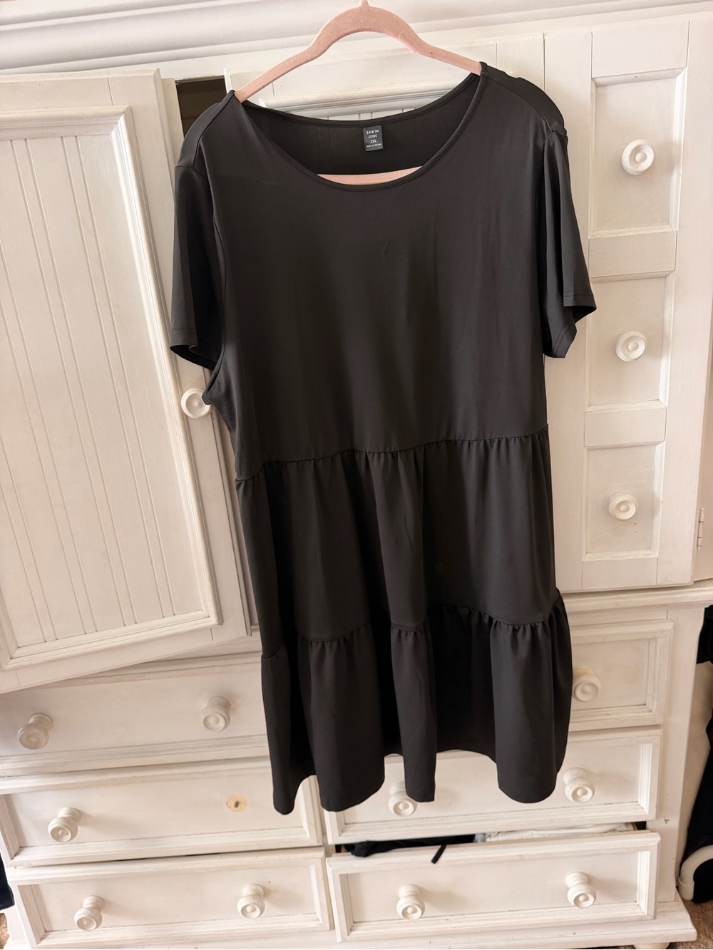 SHEIN Black Tiered Short Sleeve Mini Dress